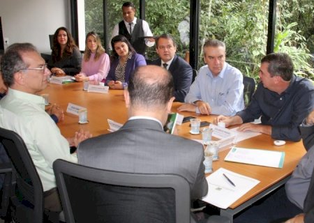 Parceria entre Poderes garantiu o melhor momento de MS, afirma Reinaldo Azambuja