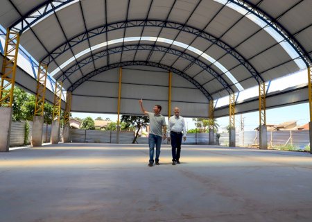 Construção de quadra poliesportiva coberta do Universitário entra em fase final