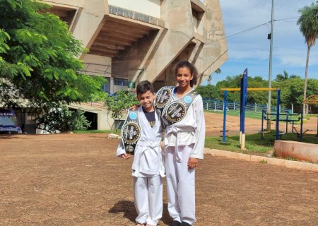Atletas de projeto da FUNAEL são destaque de Kickboxing