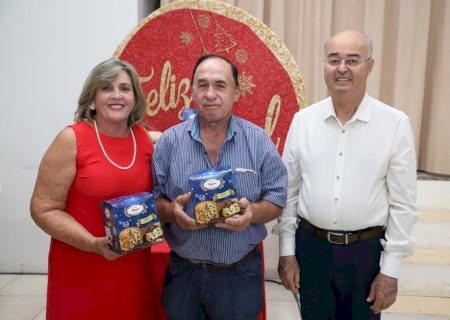 Projeto Conviver encerra ano com celebração especial para idosos