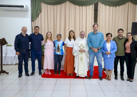 Celebração de Páscoa reúne idosos do Projeto Conviver em momento de fé e emoção